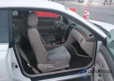 2002 Toyota Camry Solara Se z USA, uszkodzony, nr VIN 2T1CE22P92C014461